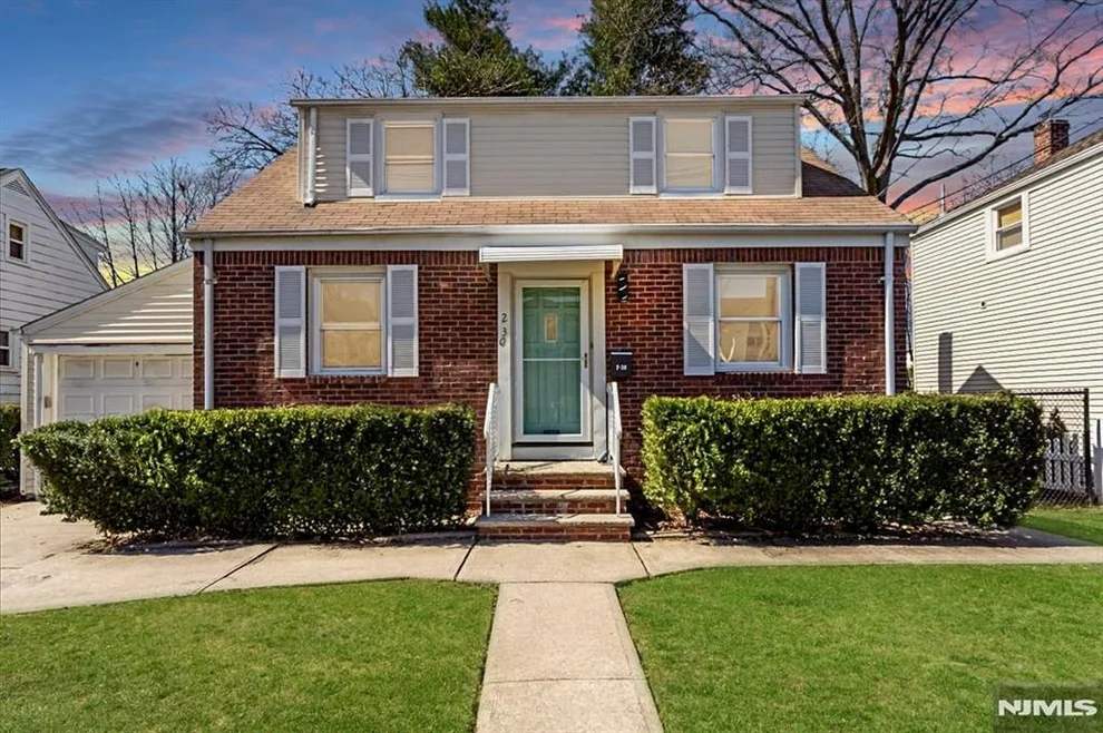 Unit for sale at 2-30 32nd, Fair Lawn, NJ 07410