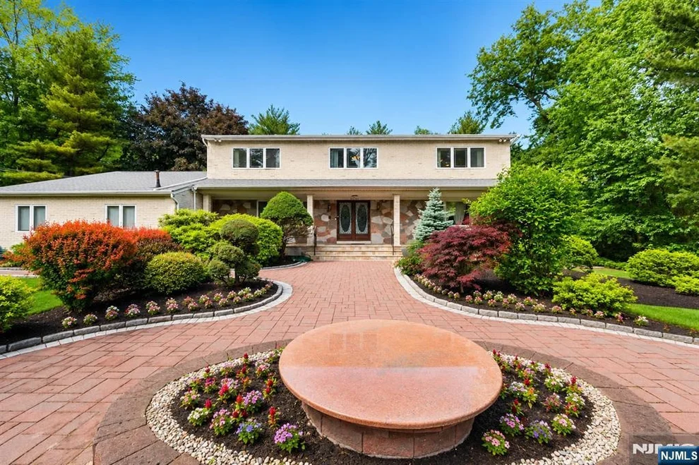 Unit for sale at 690 Soldier Hill, Oradell, NJ 07649
