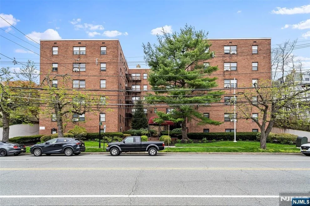 Unit for sale at 130 Orient, Rutherford, NJ 07070