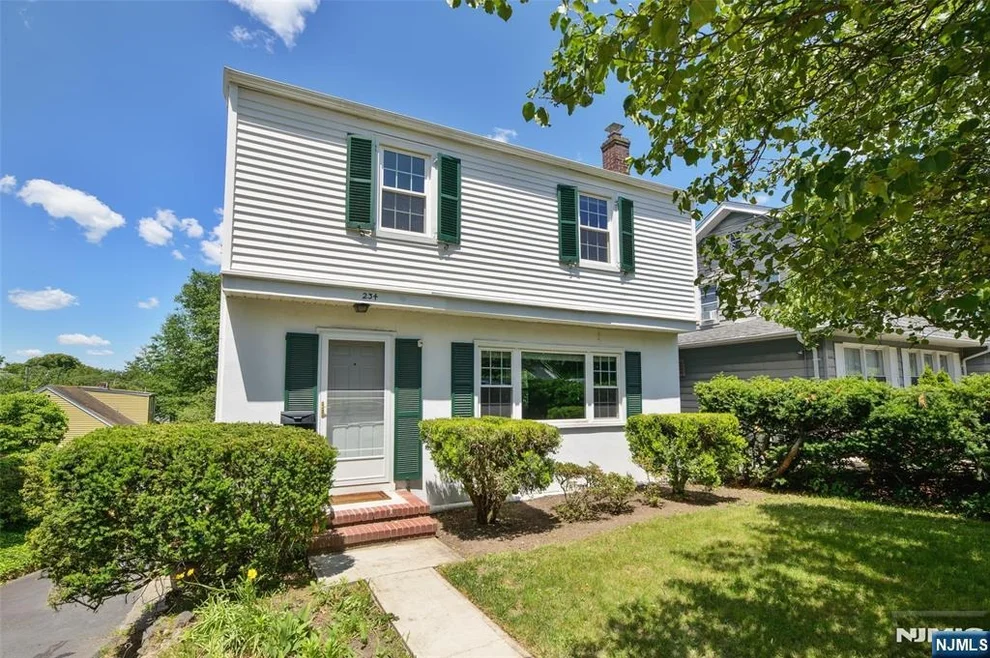 Unit for sale at 234 Ridgefield, Bogota, NJ 07603