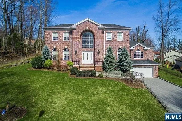 Unit for sale at 57 Merrifield, Cresskill, NJ 07626