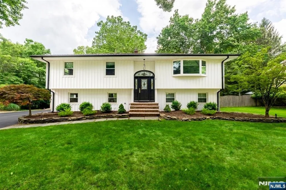 Unit for sale at 3 Antrim, Montvale, NJ 07645