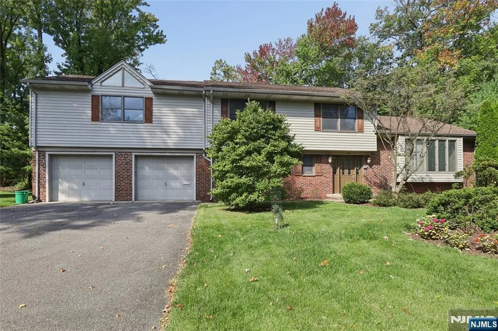 Unit for sale at 612 Floyd, Englewood Cliffs, NJ 07632