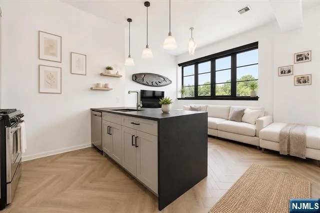 Unit for sale at 142 Charles, Jersey City, NJ 07307