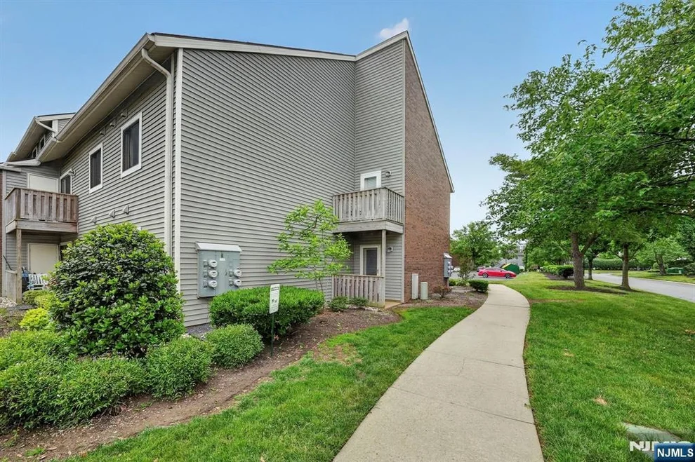 Unit for sale at 601 Ravens Crest, Plainsboro, NJ 08536