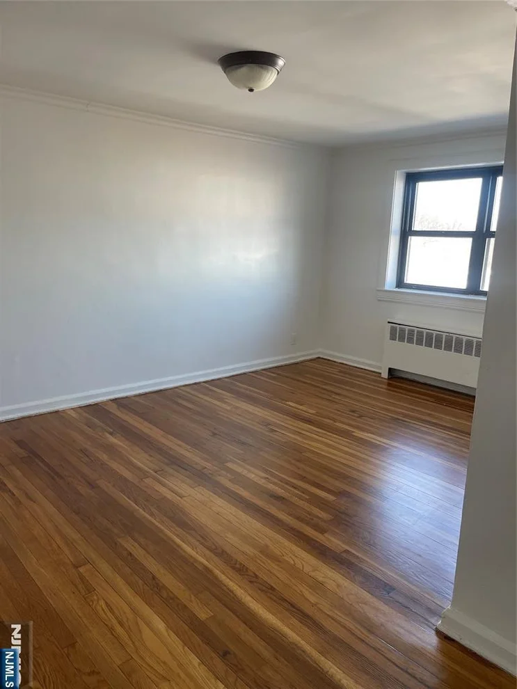 Unit for sale at 2335 Hudson, Fort Lee, NJ 07024