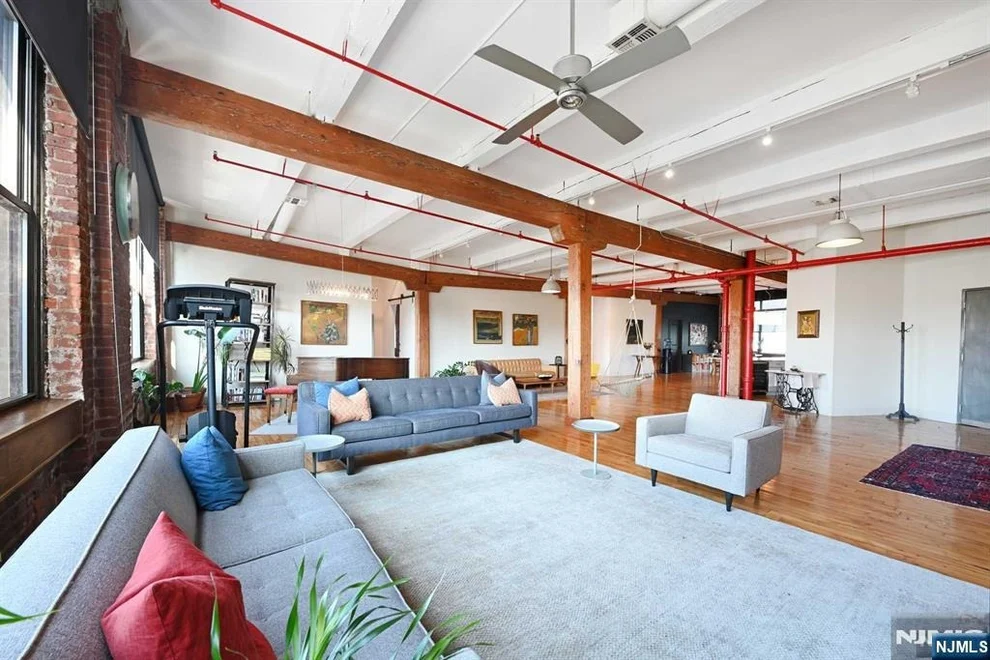 Unit for sale at 1620 Manhattan, Union City, NJ 07087