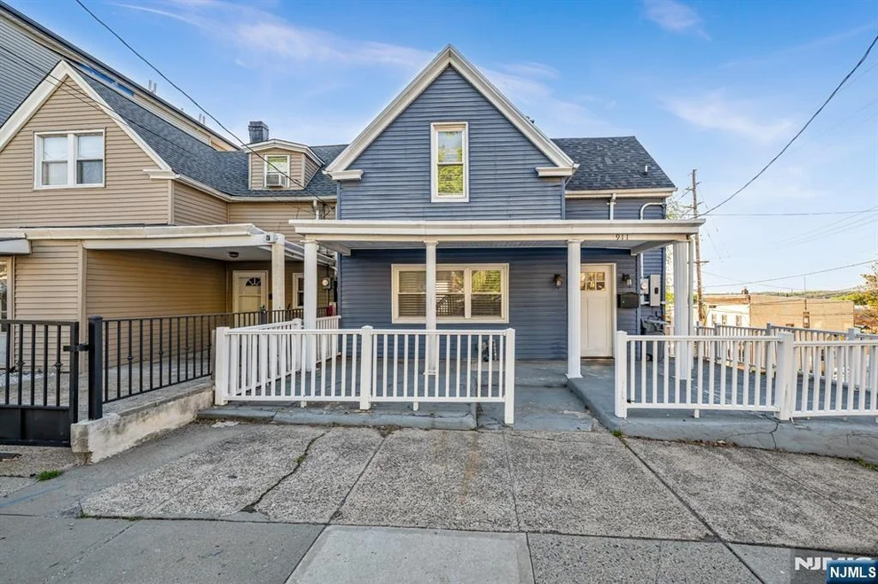 Unit for sale at 911 Liberty, North Bergen, NJ 07047