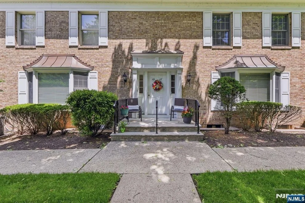 Unit for sale at 117 S Maple, Park Ridge, NJ 07656