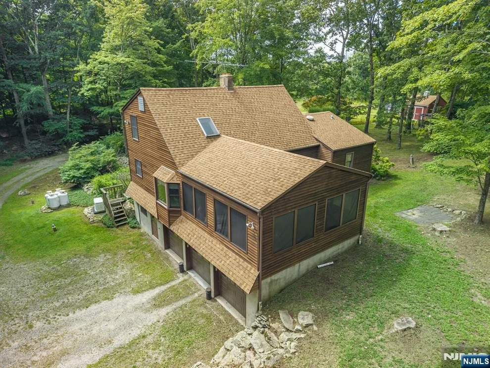 Unit for sale at 176 Henderson, West Milford, NJ 07460