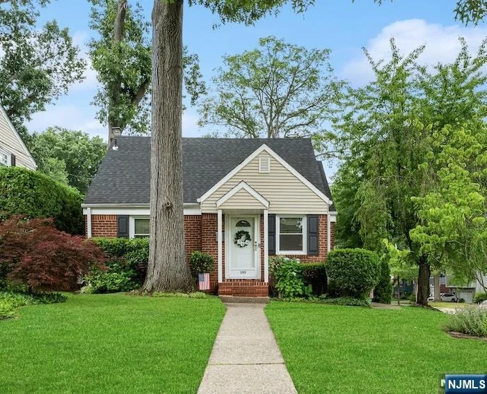Unit for sale at 193 Wales, River Edge, NJ 07661