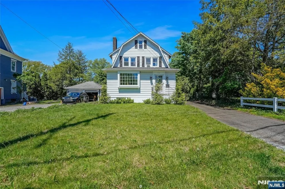 Unit for sale at 776 Maple, Glen Rock, NJ 07452
