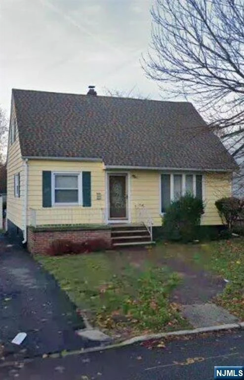 Unit for sale at 156 Englewood, Teaneck, NJ 07666