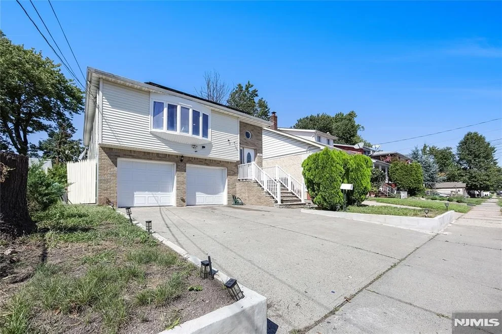 Unit for sale at 1511 Essex, Linden, NJ 07036