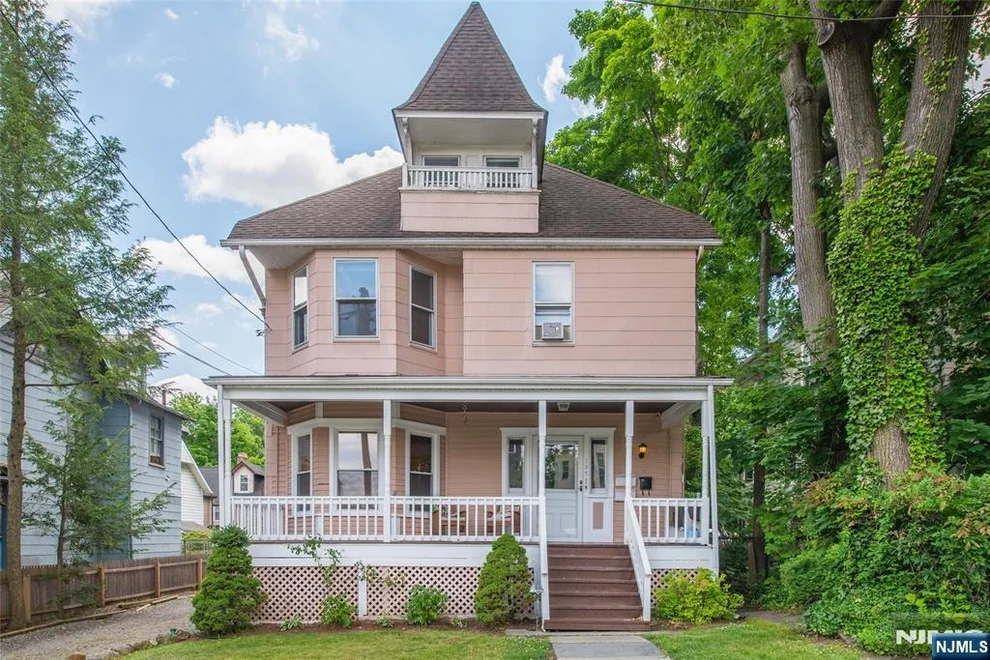 Unit for sale at 157 Walnut, Montclair, NJ 07042