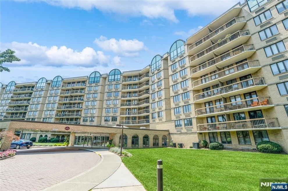 Unit for sale at 10 Smith Manor, West Orange, NJ 07052