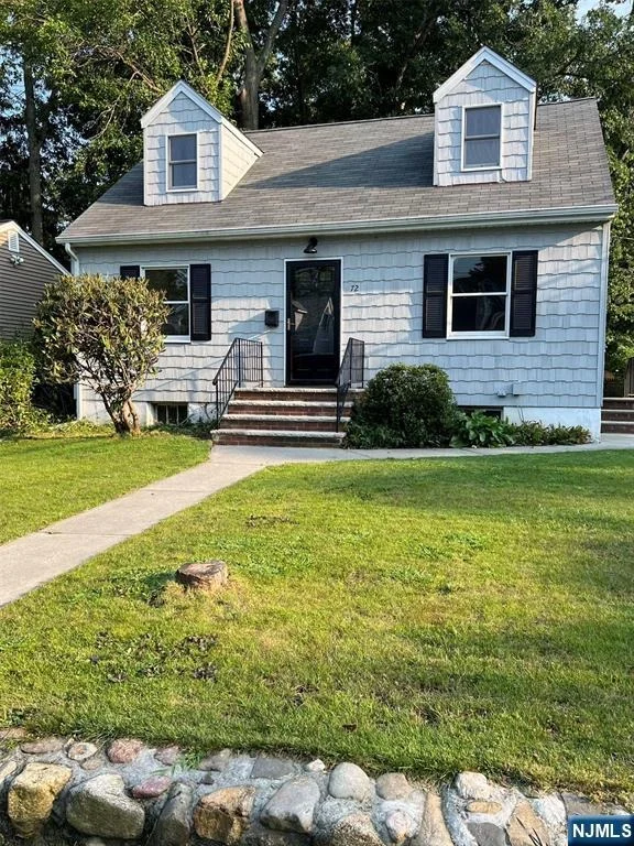 Unit for sale at 72 Ridgewald, Waldwick, NJ 07463