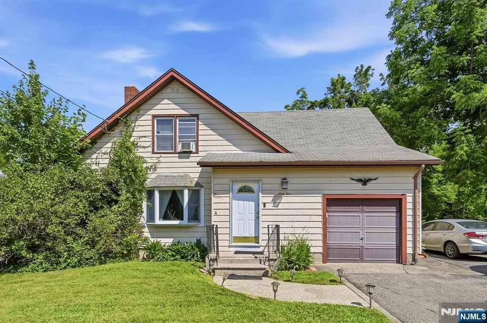 Unit for sale at 65 Marshall Hill, West Milford, NJ 07480