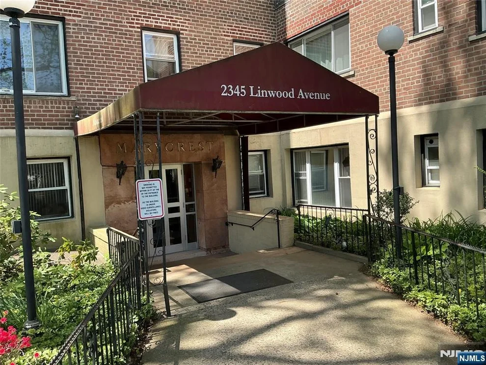 Unit for sale at 2345 Linwood, Fort Lee, NJ 07024