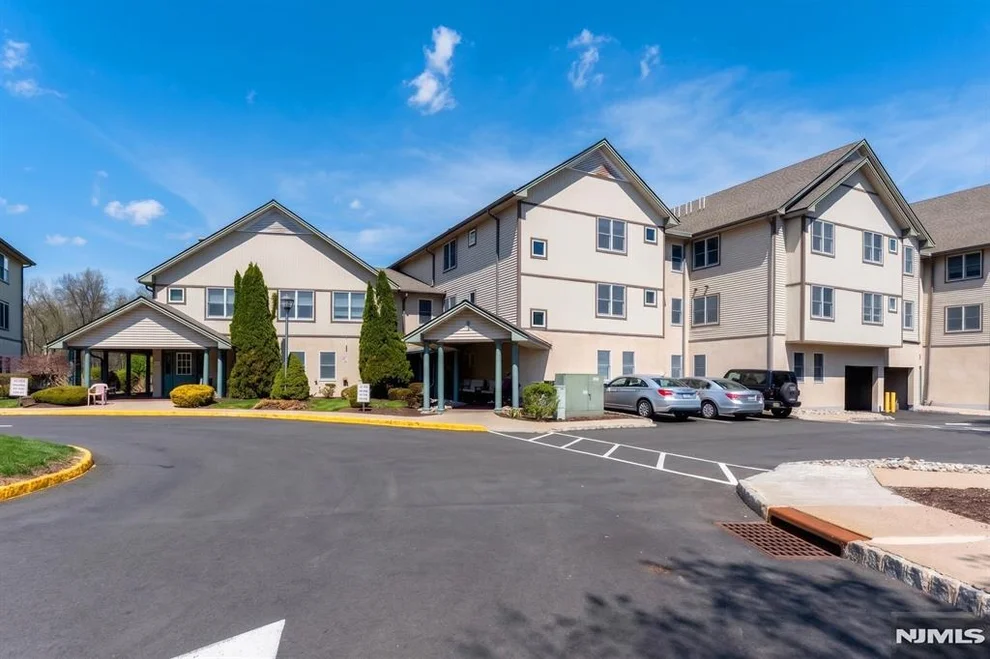 Unit for sale at 81 Park Edge, Berkeley Heights, NJ 07922