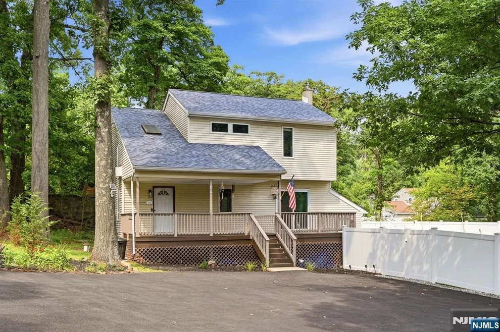 Unit for sale at 19 Northwestern, Hopatcong, NJ 07843