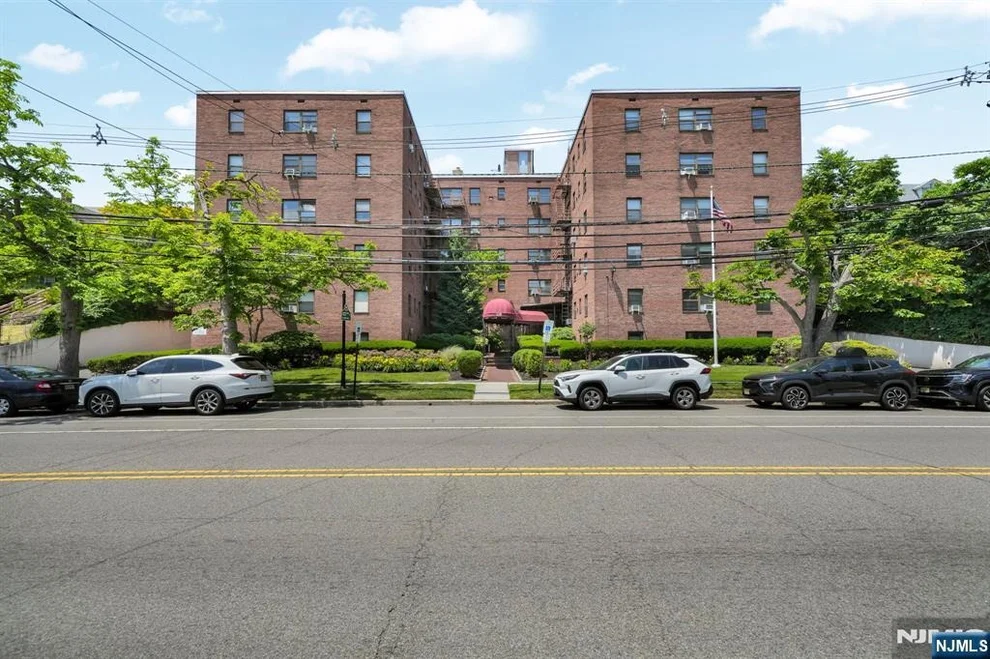 Unit for sale at 130 Orient, Rutherford, NJ 07070