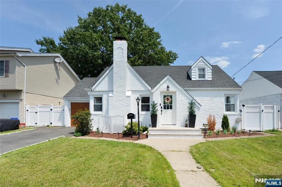 Unit for sale at 612 Beech, Saddle Brook, NJ 07663