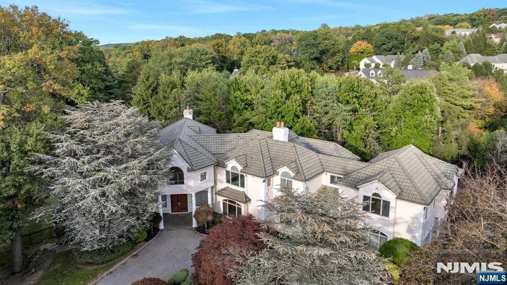 Unit for sale at 11 Fairway, Cresskill, NJ 07626