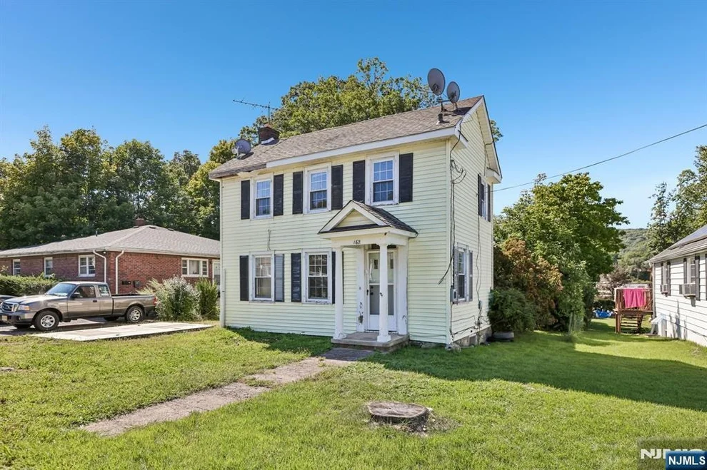 Unit for sale at 162 Chestnut, Boonton Town, NJ 07005