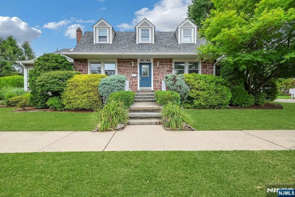Unit for sale at 1 Buena Vista, Hawthorne, NJ 07506