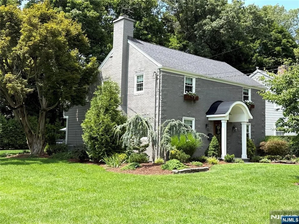 Unit for sale at 24 Ridge, Glen Rock, NJ 07452