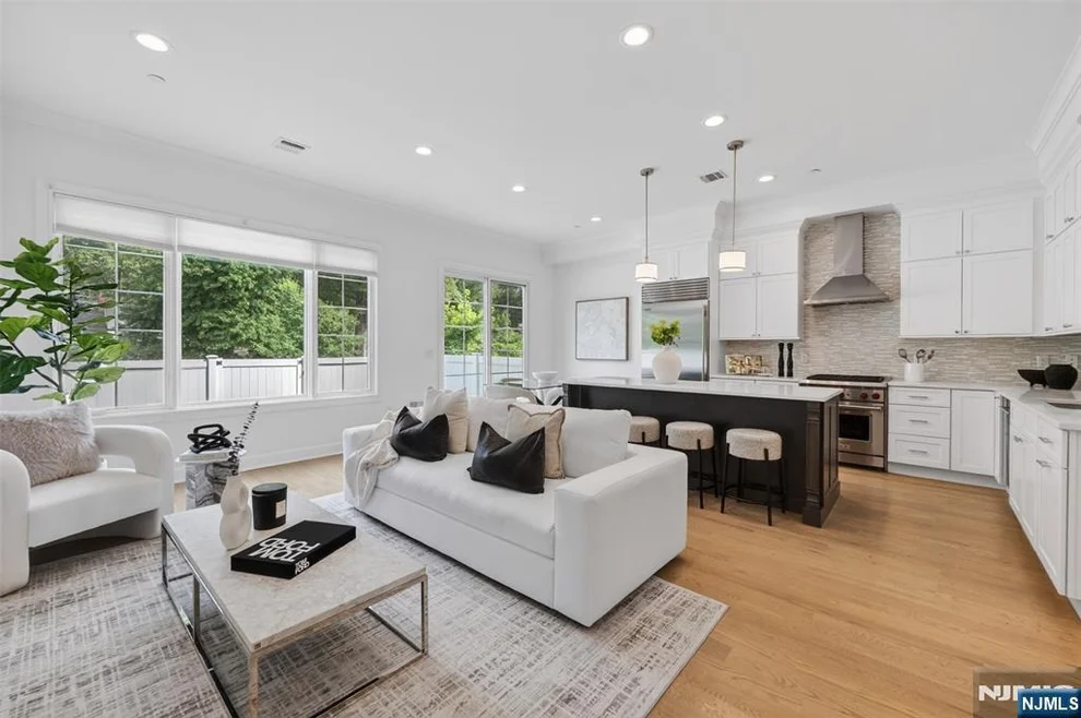 Unit for sale at 10 Gabriel, Paramus, NJ 07652