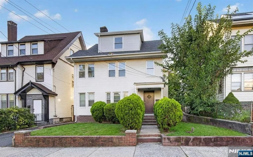 Unit for sale at 23-25 Leo, Newark, NJ 07108