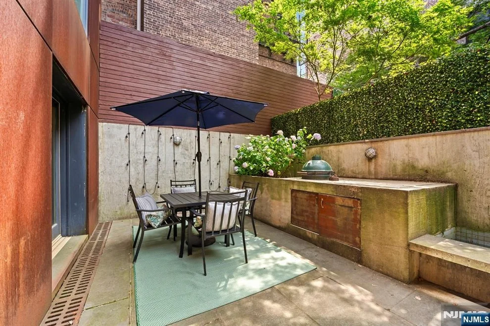 Unit for sale at 565 Jersey, Jersey City, NJ 07302