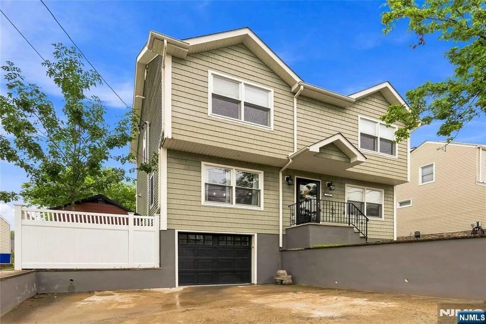 Unit for sale at 160 Arlington, North Arlington, NJ 07031