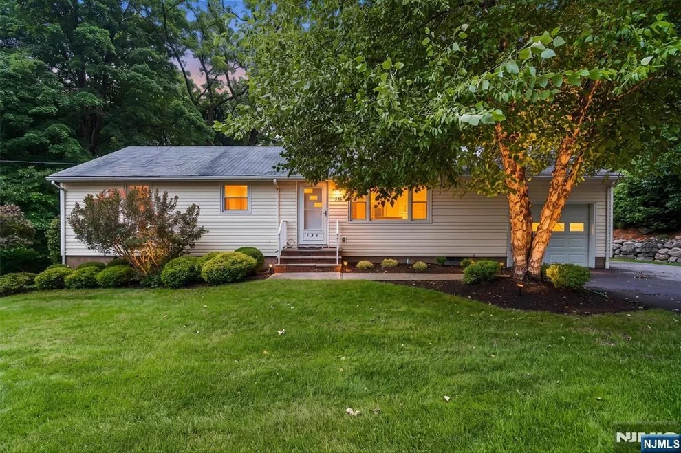 Unit for sale at 136 Grand, Park Ridge, NJ 07656