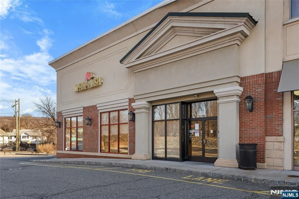 Unit for sale at 3 Franklin, Mahwah, NJ 07430