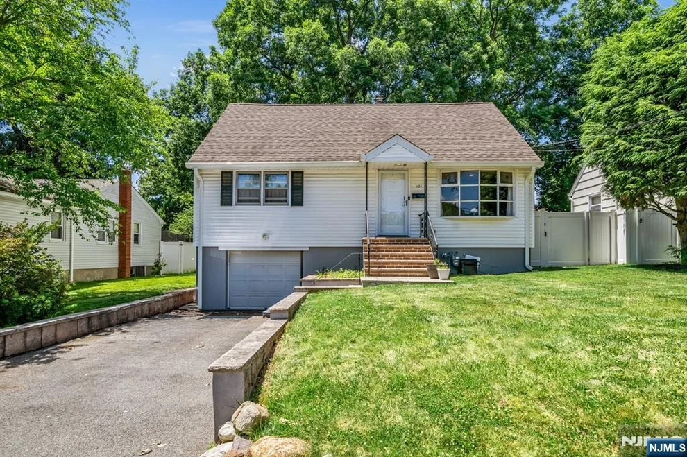 Unit for sale at 101 Pinecrest, Wayne, NJ 07470
