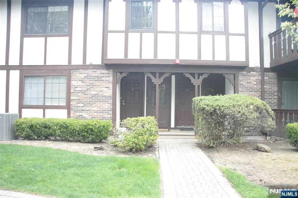 Unit for sale at 3801 Mark Twain, Mahwah, NJ 07430