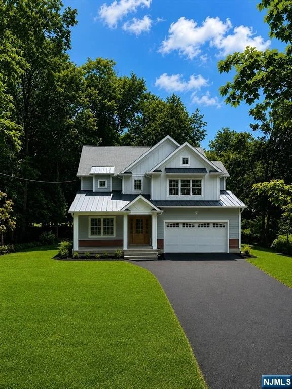 Unit for sale at 203 Pascack, Park Ridge, NJ 07656