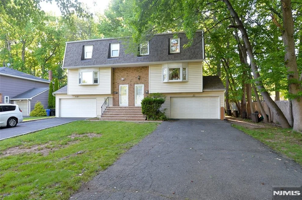Unit for sale at 85B Primrose, Paramus, NJ 07652