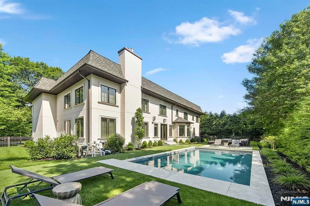 Unit for sale at 199 Whitman, Haworth, NJ 07641