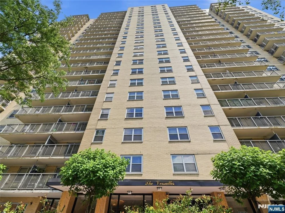 Unit for sale at 6600 Boulevard E, West New York, NJ 07093