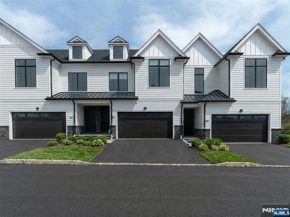 Unit for sale at 37 Feldman, Paramus, NJ 07652