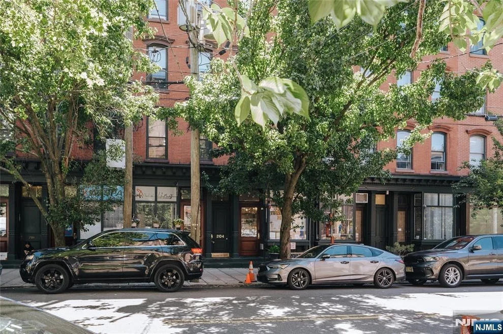 Unit for sale at 204 Washington, Jersey City, NJ 07302