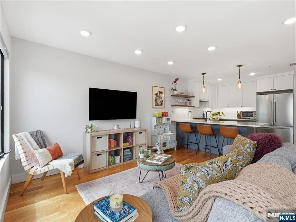 Unit for sale at 22 Lincoln, Jersey City, NJ 07307