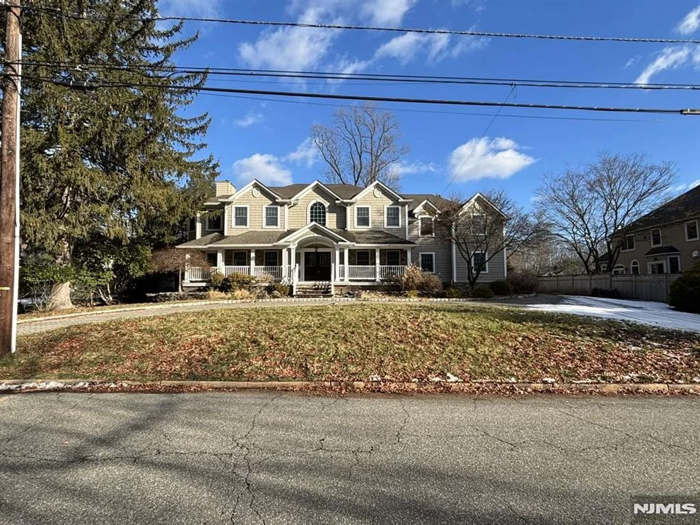 Unit for sale at 124 Coopers, River Vale, NJ 07675
