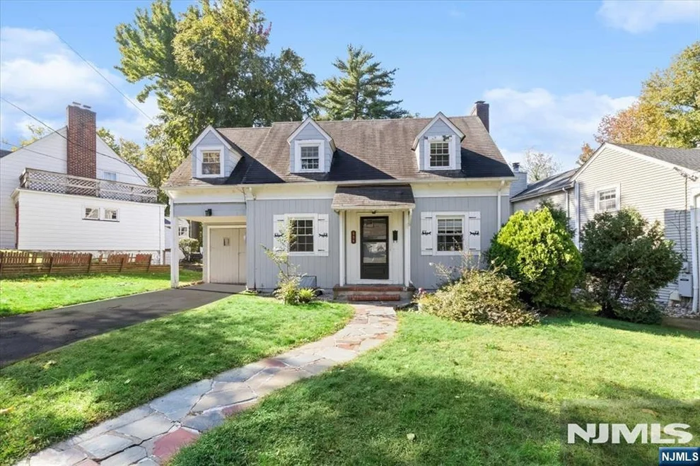 Unit for sale at 694 Northumberland, Teaneck, NJ 07666