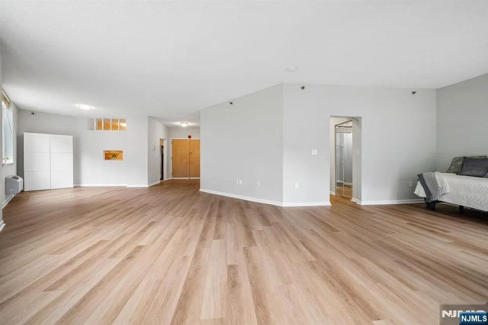 Unit for sale at 10 Smith Manor, West Orange, NJ 07052