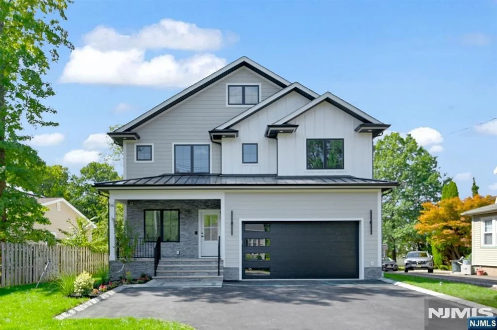Unit for sale at 94 E Cedar, Livingston, NJ 07039